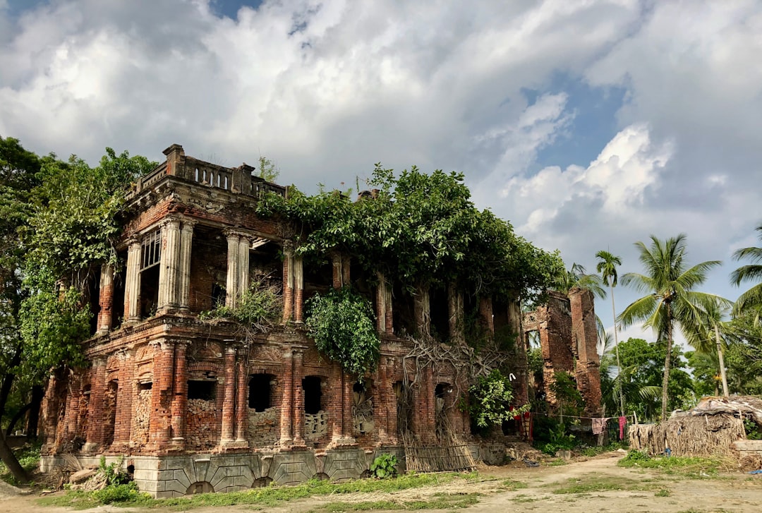 The Allure of Forgotten Worlds (image credits: unsplash)