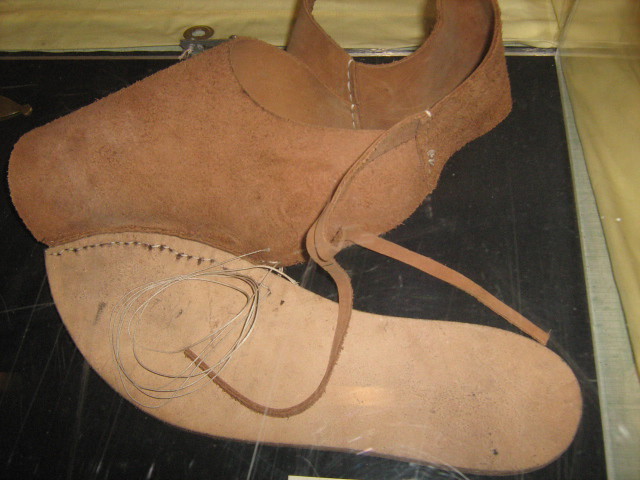 Pike Shoe Length Regulations in Medieval England (image credits: flickr)