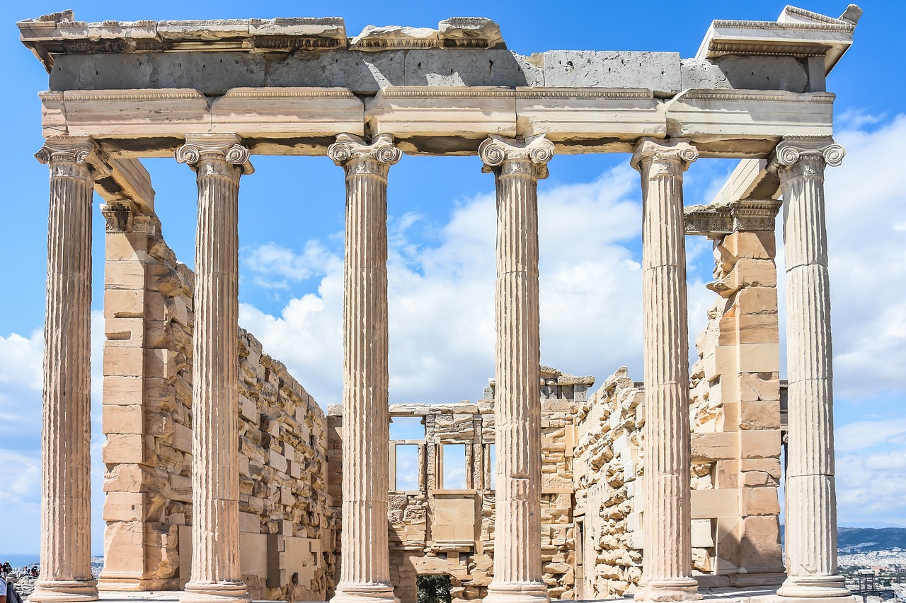Ancient Athens Required Politicians to Be Banished for Being Too Popular (image credits: pixabay)