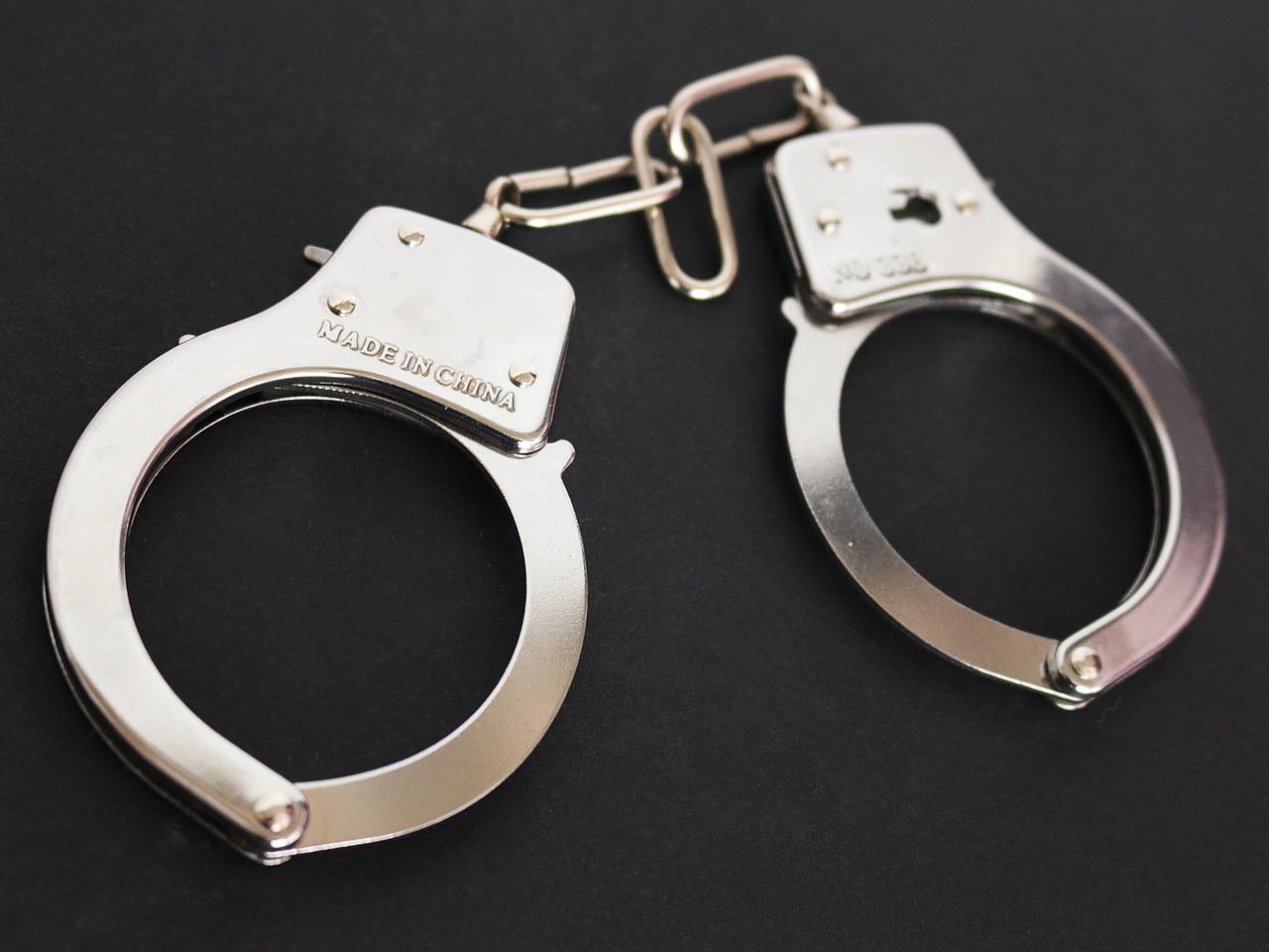 The Real-Life Shawshank: Digging Out, Inch by Inch (image credits: pixabay)