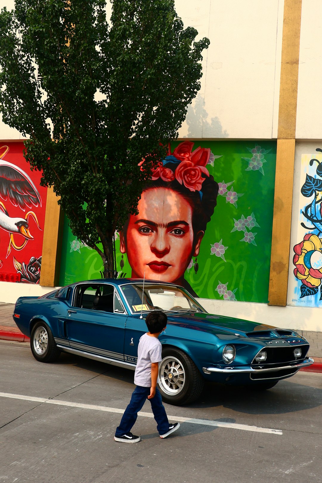 Frida Kahlo's Childhood Illness and Isolation (image credits: unsplash)