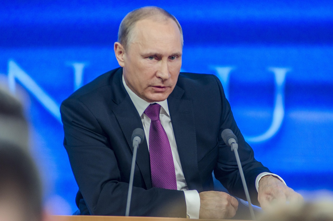 The Modern Nuclear Threat: Vladimir Putin's War Machine (image credits: pixabay)