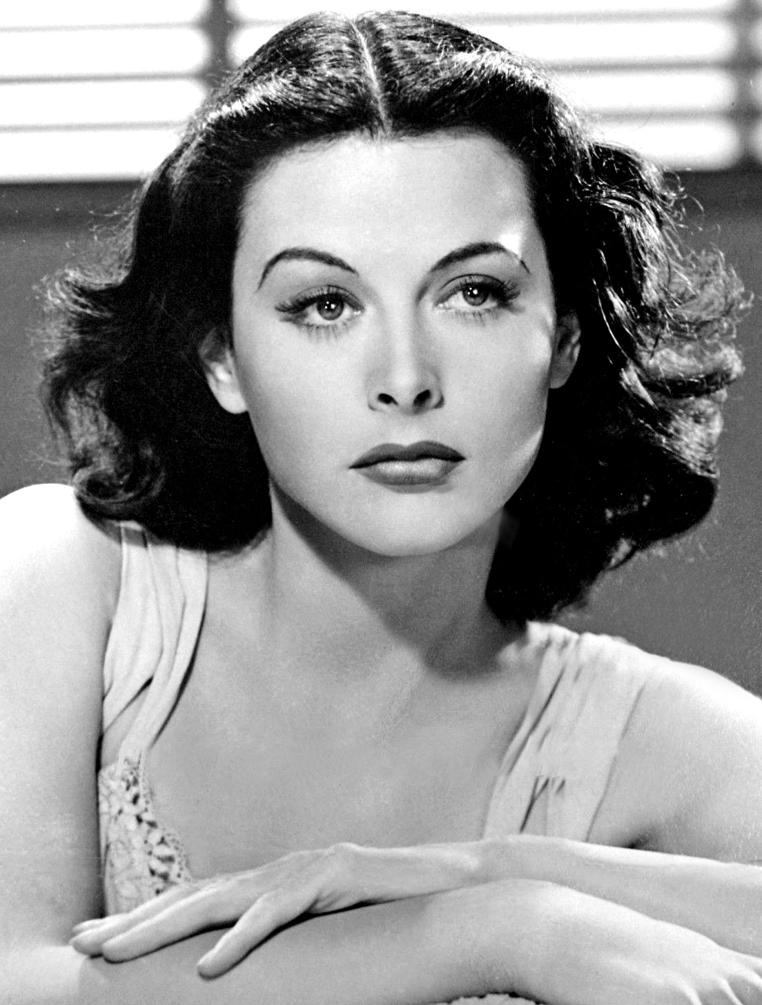 Hedy Lamarr and Wireless Communication (image credits: wikimedia)