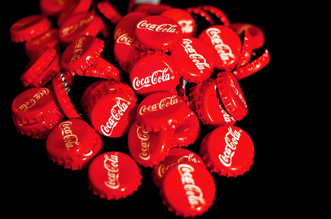 The Launch of Coca-Cola (image credits: pixabay)