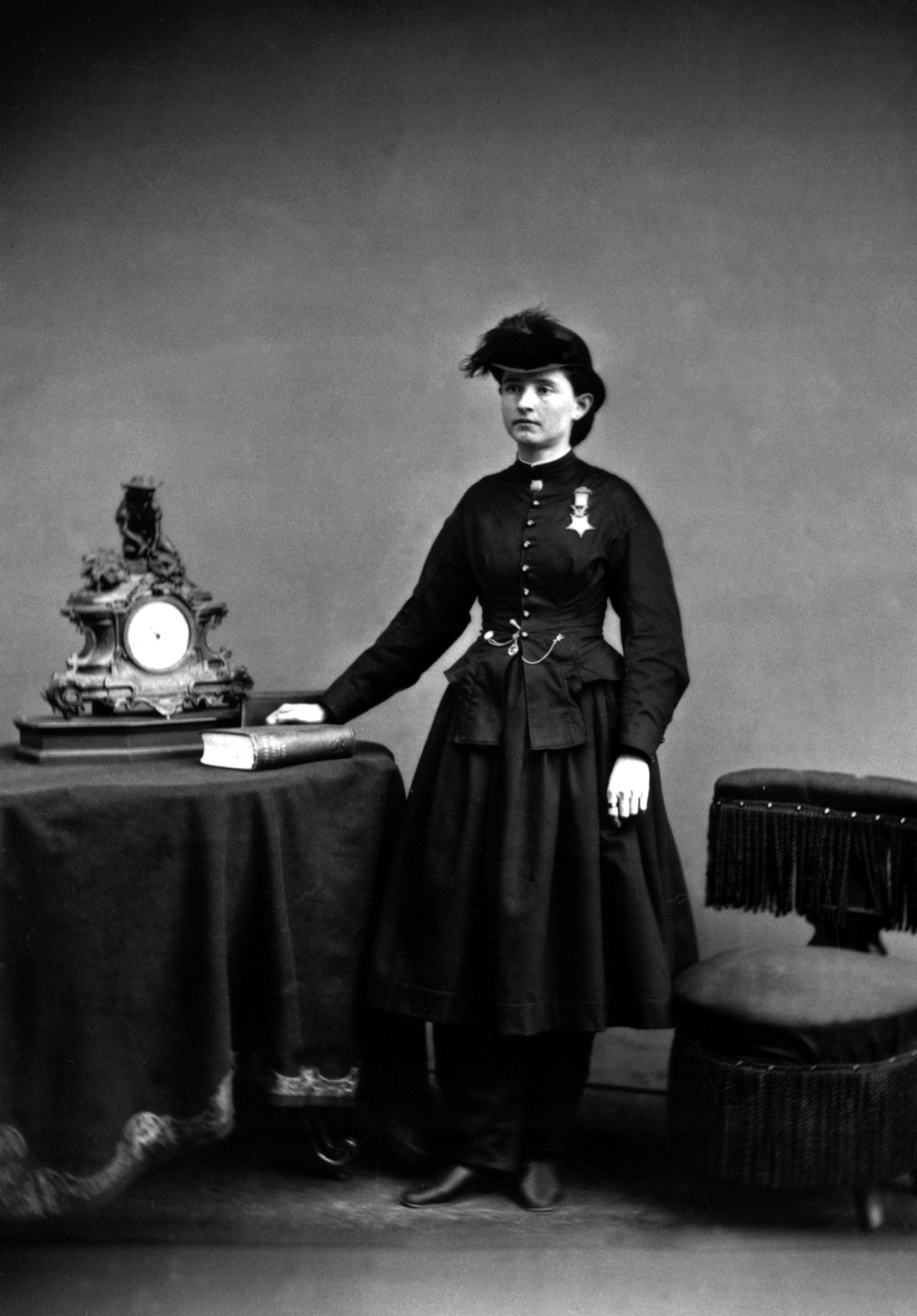 Mary Edwards Walker: The Only Woman to Receive the Medal of Honor (image credits: wikimedia)