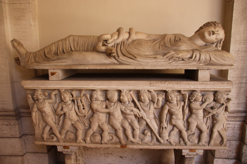 The Dionysian Mysteries: Ancient Greece's Secret Drug-Fueled Rituals (image credits: flickr)