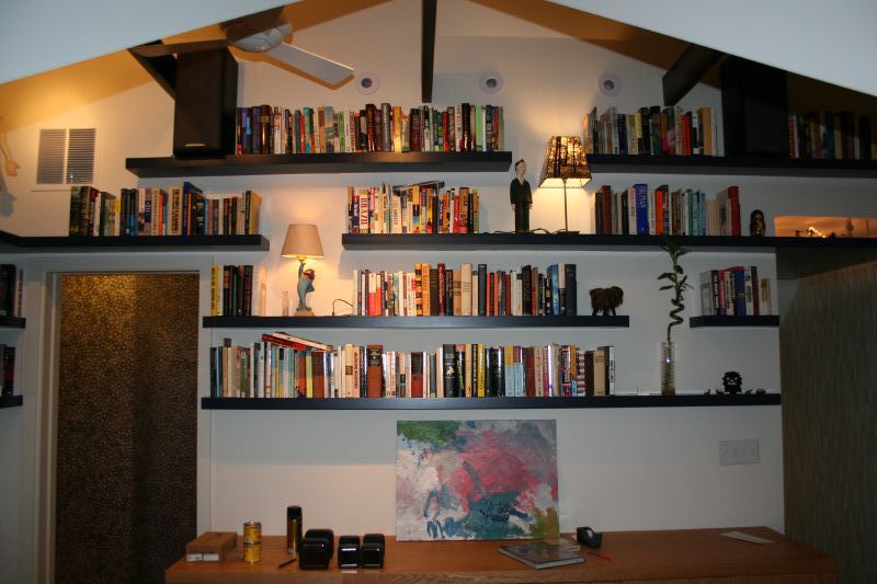 Floating Shelves: Defying Gravity (image credits: wikimedia)