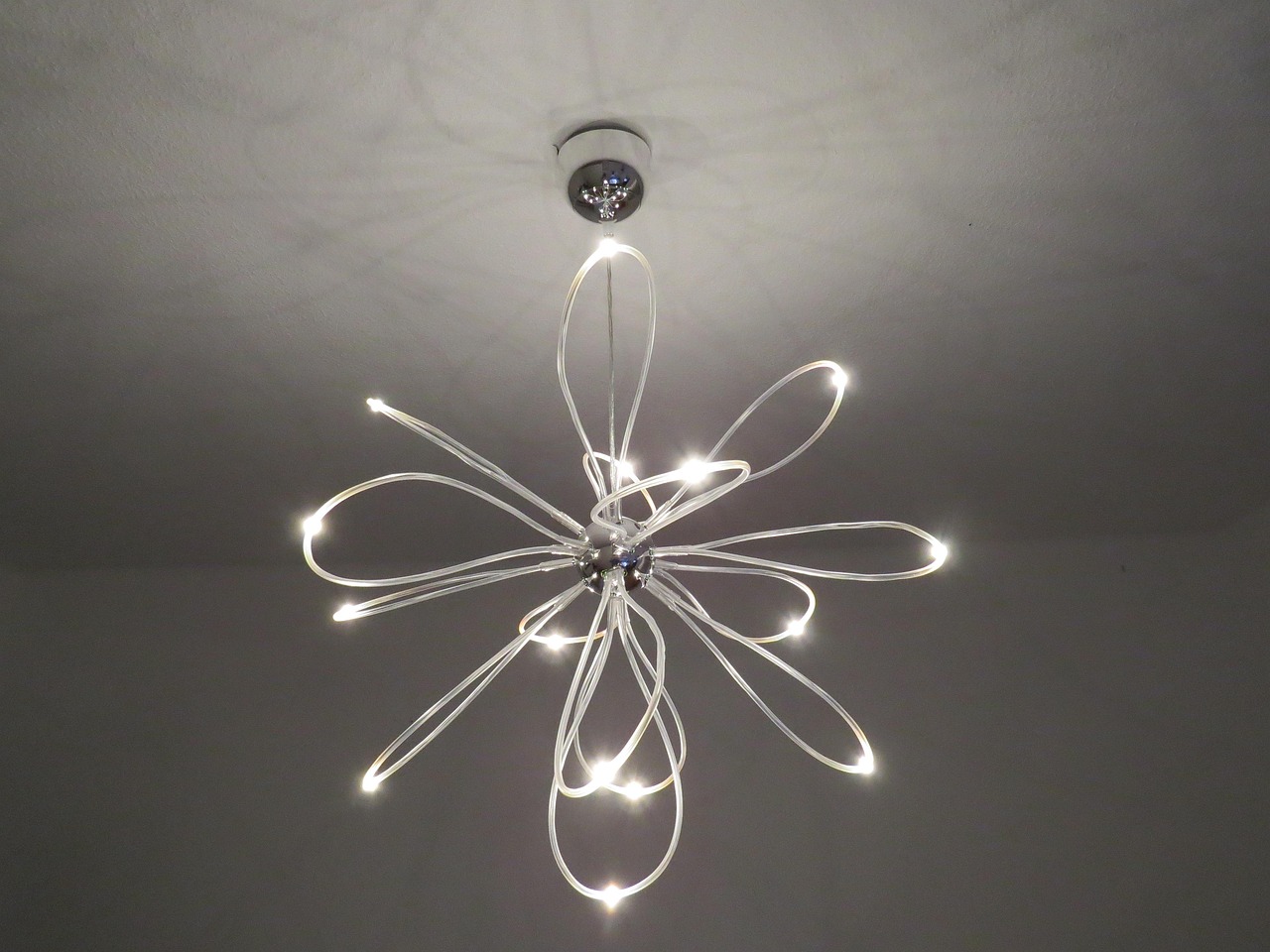 LED Star Ceilings and Mood Lighting (image credits: pixabay)