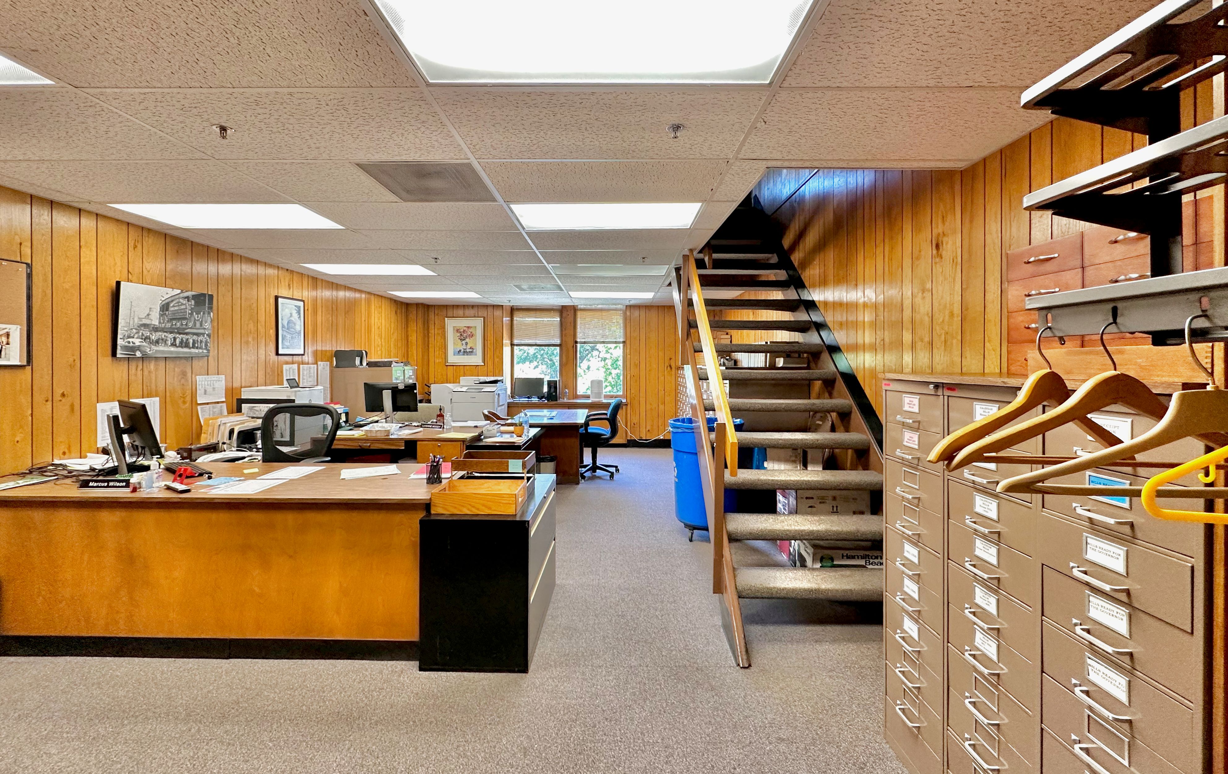 Sunken Living Rooms (image credits: wikimedia)