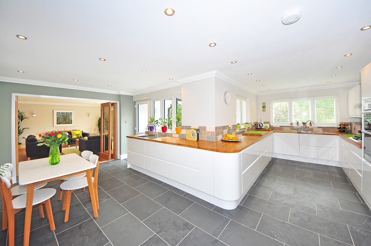 Open Concept Spaces for Entertaining (image credits: pixabay)