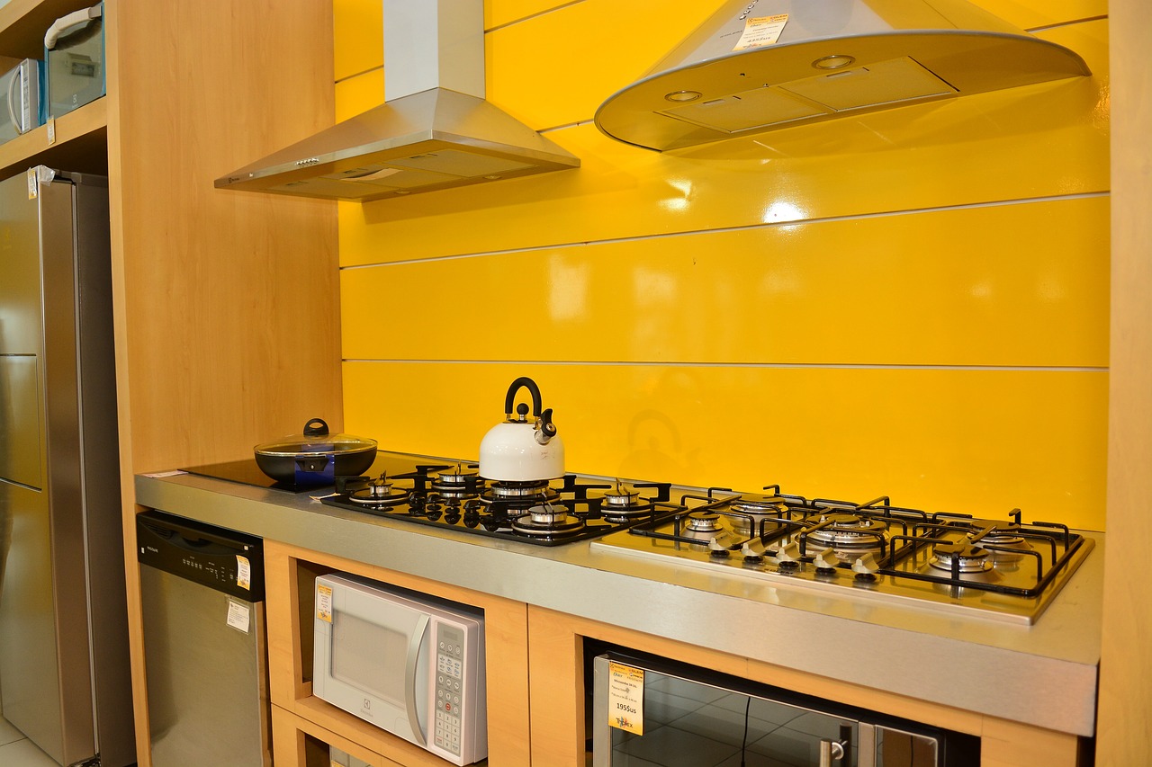Professional-Grade Kitchen Appliances (image credits: pixabay)