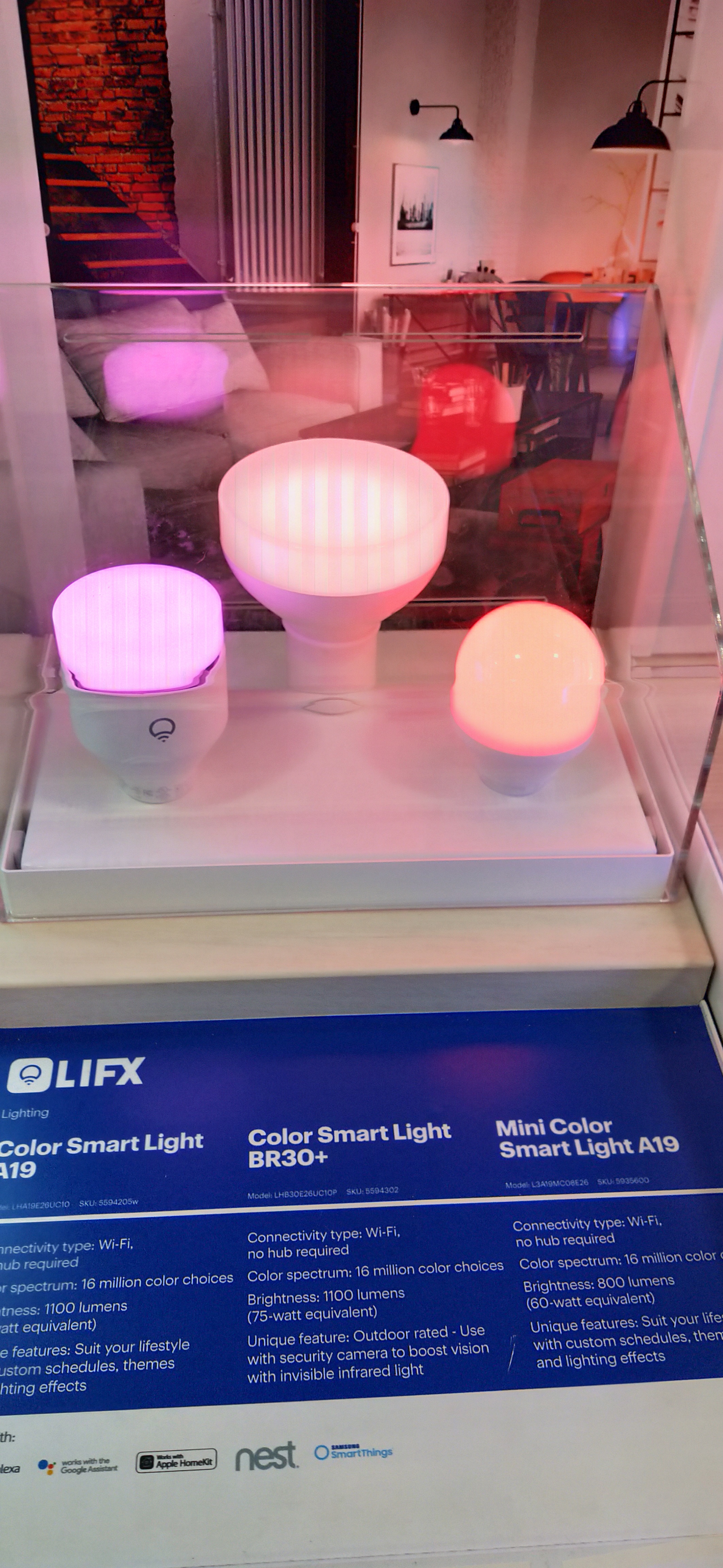 4. Smart Bulbs vs. Smart Fixtures (image credits: wikimedia)