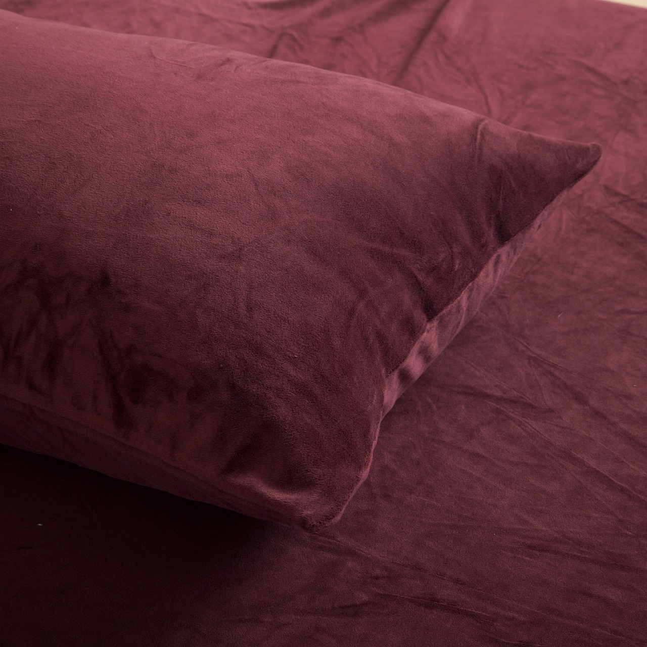 Velvet: The Timeless Classic (image credits: pixabay)