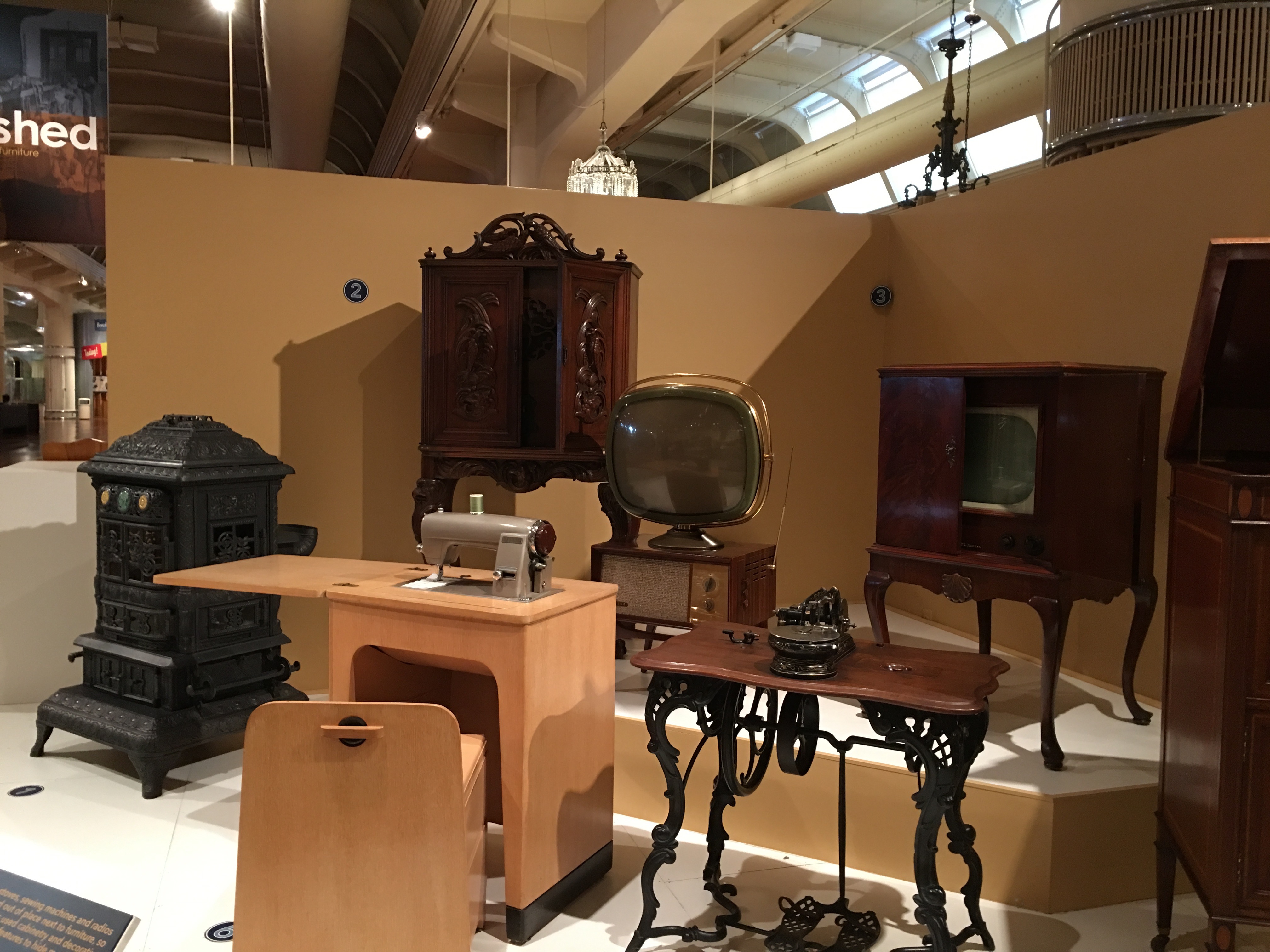 Hidden Storage That Looks Like Decor (image credits: wikimedia)