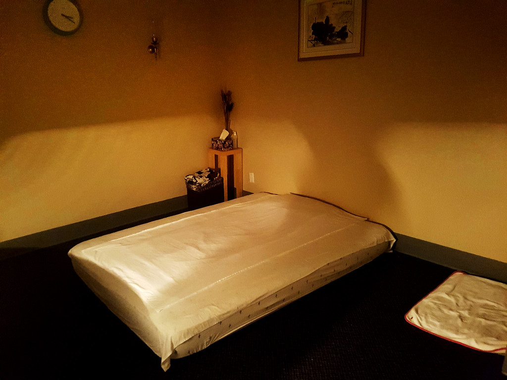 Perfect Lighting That Nobody Can Actually See By (image credits: flickr)