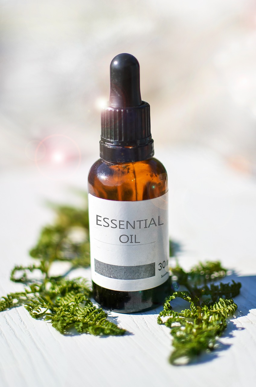 Aromatherapy with Essential Oils (image credits: pixabay)