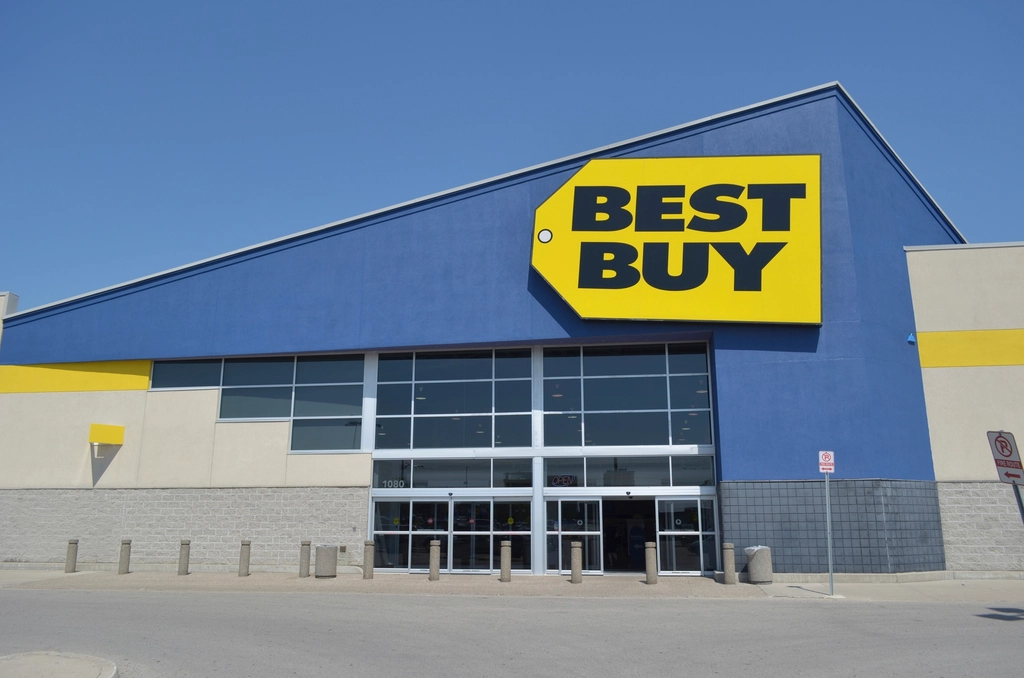 Best Buy: Electronics Retailer Warns of Price Hikes (image credits: rawpixel)