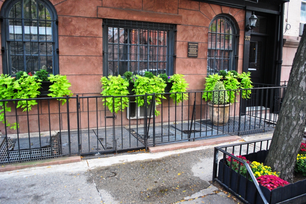 Market Information (image credits: wikimedia)