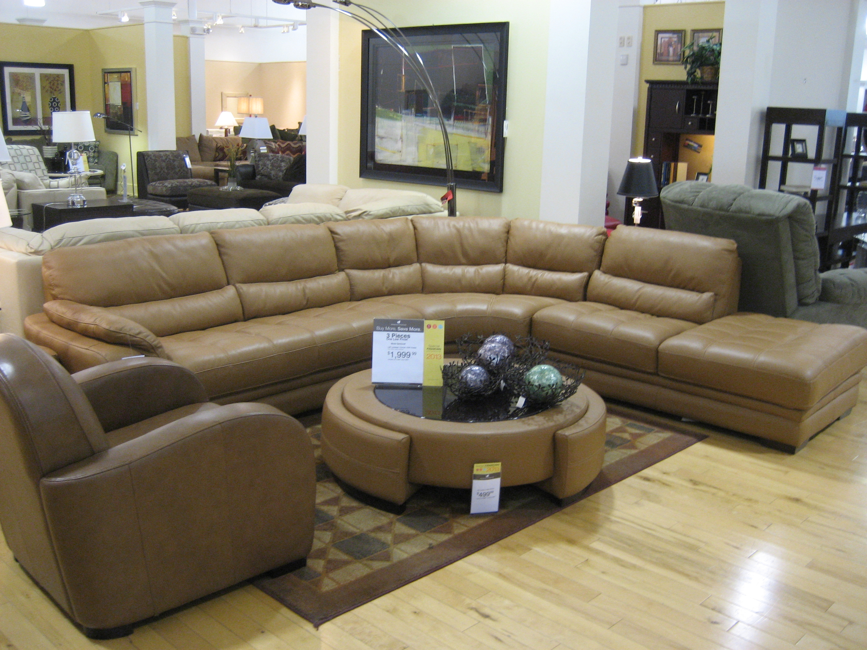 Ways to Save on Your Next Sofa (image credits: wikimedia)