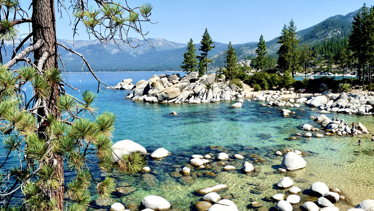 The Ritz-Carlton, Lake Tahoe, USA (image credits: pixabay)