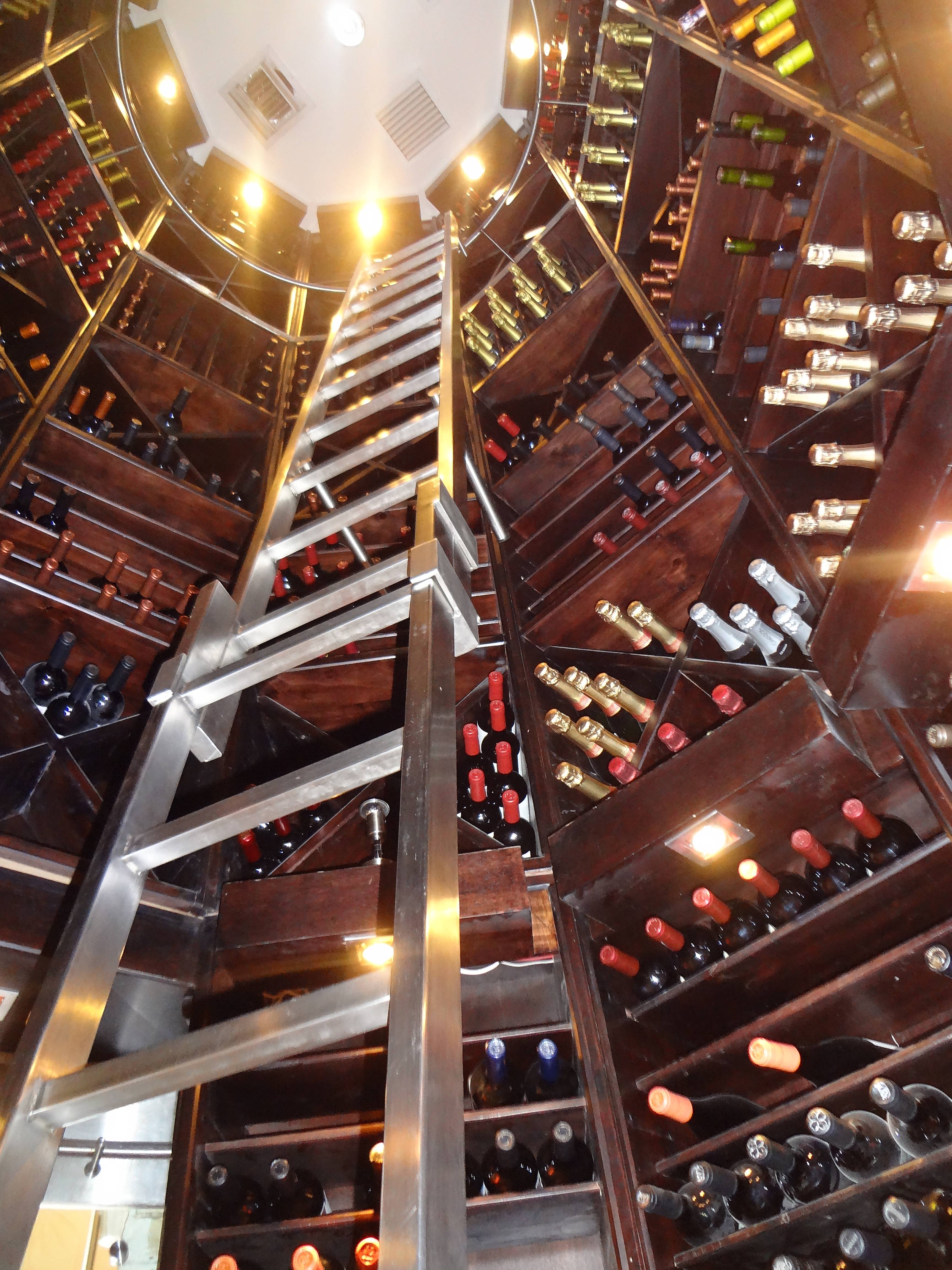 6. The Role of Interior Designers (image credits: wikimedia)