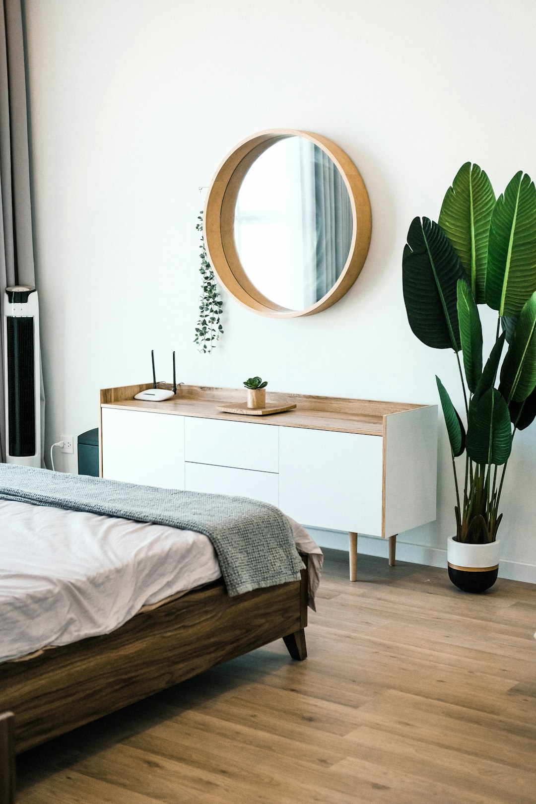 Mirror Facing the Bed (image credits: unsplash)