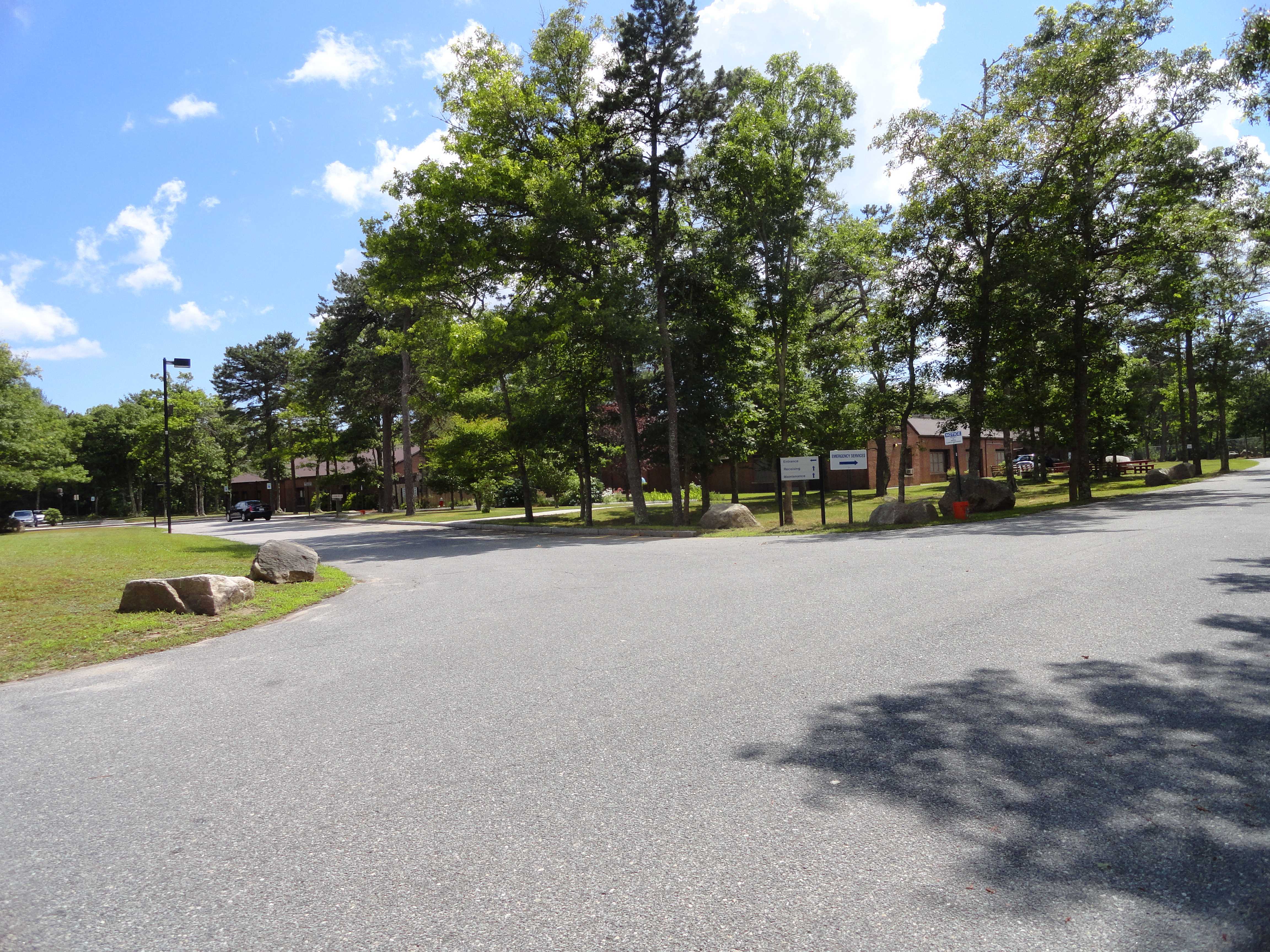 Dedicated Spaces for Mental Health and Relaxation (image credits: wikimedia)