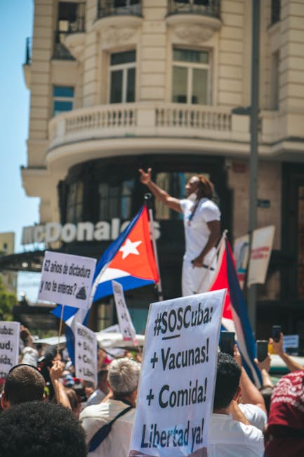 Cuba's Rollercoaster Relationship (image credits: pexels)