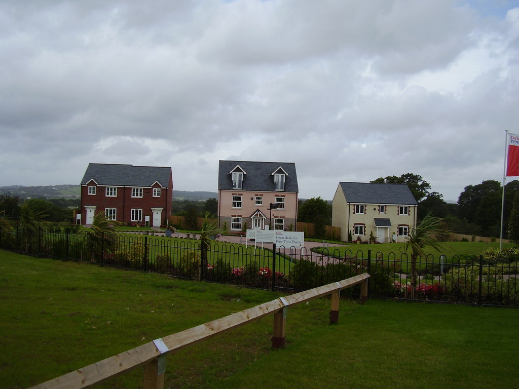2. Home Prices Are Still Climbing in Most Areas (image credits: wikimedia)