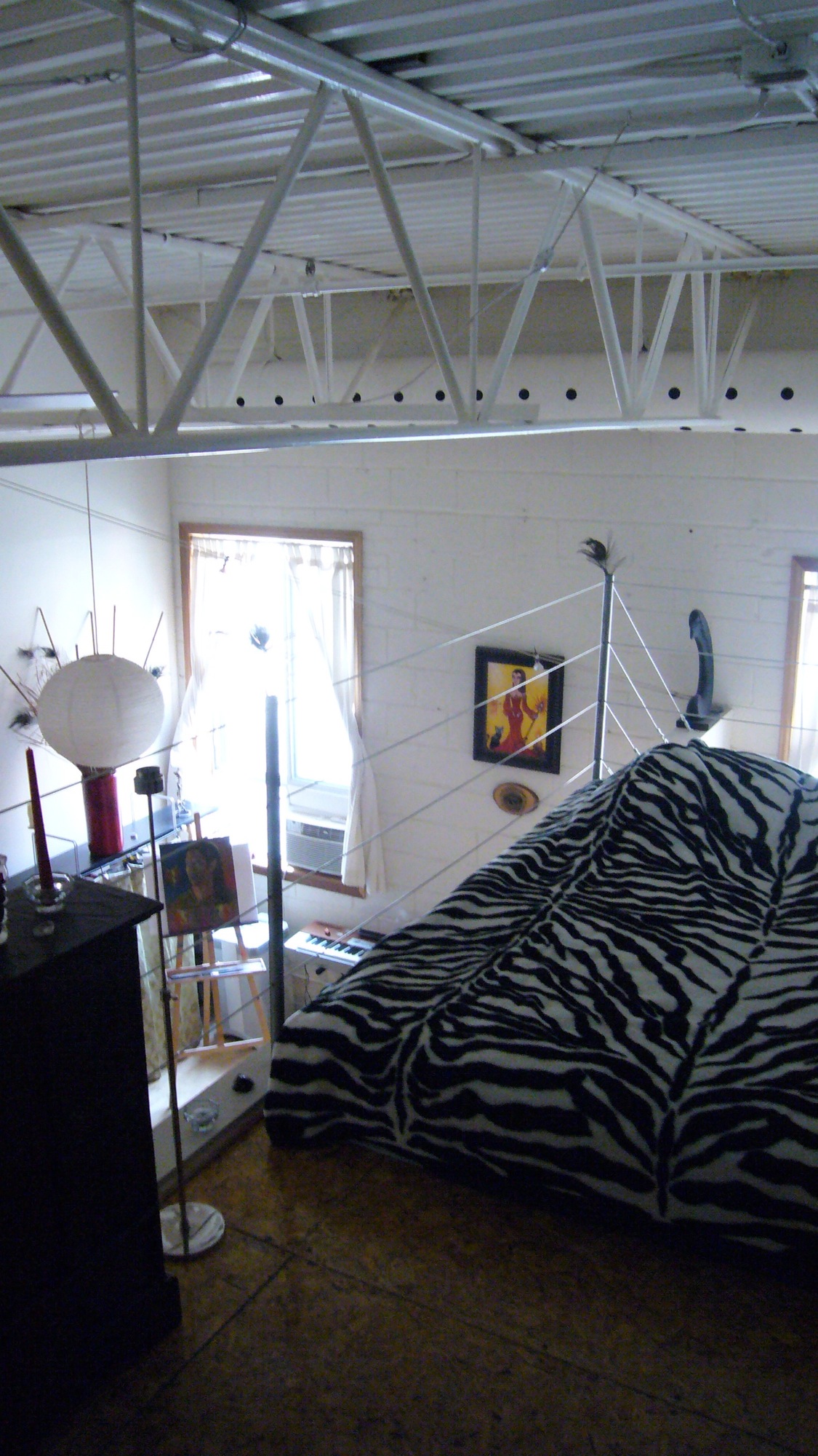 Overly Industrial Decor (image credits: wikimedia)