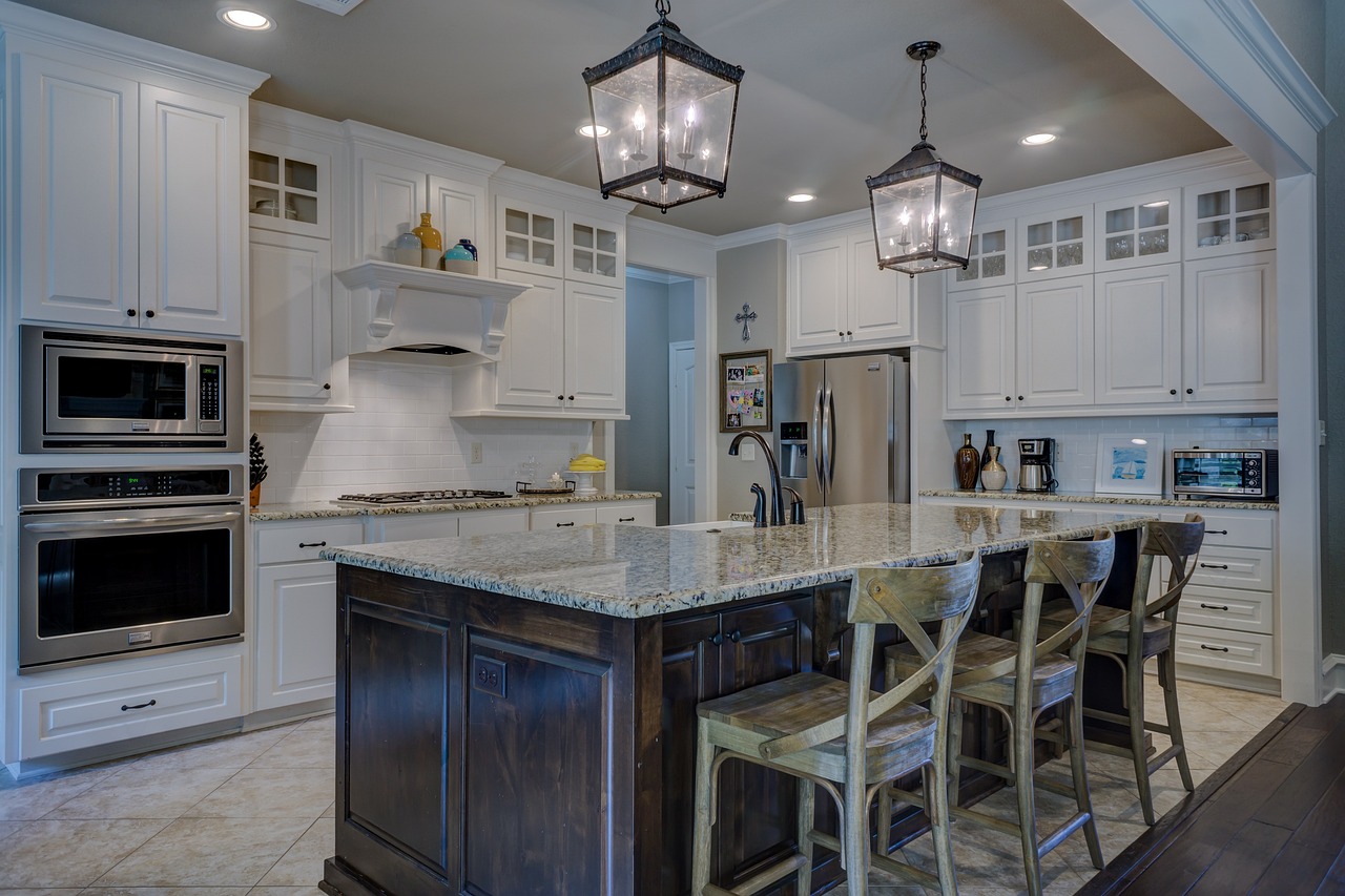 Integrating Art into Kitchen Design (image credits: pixabay)