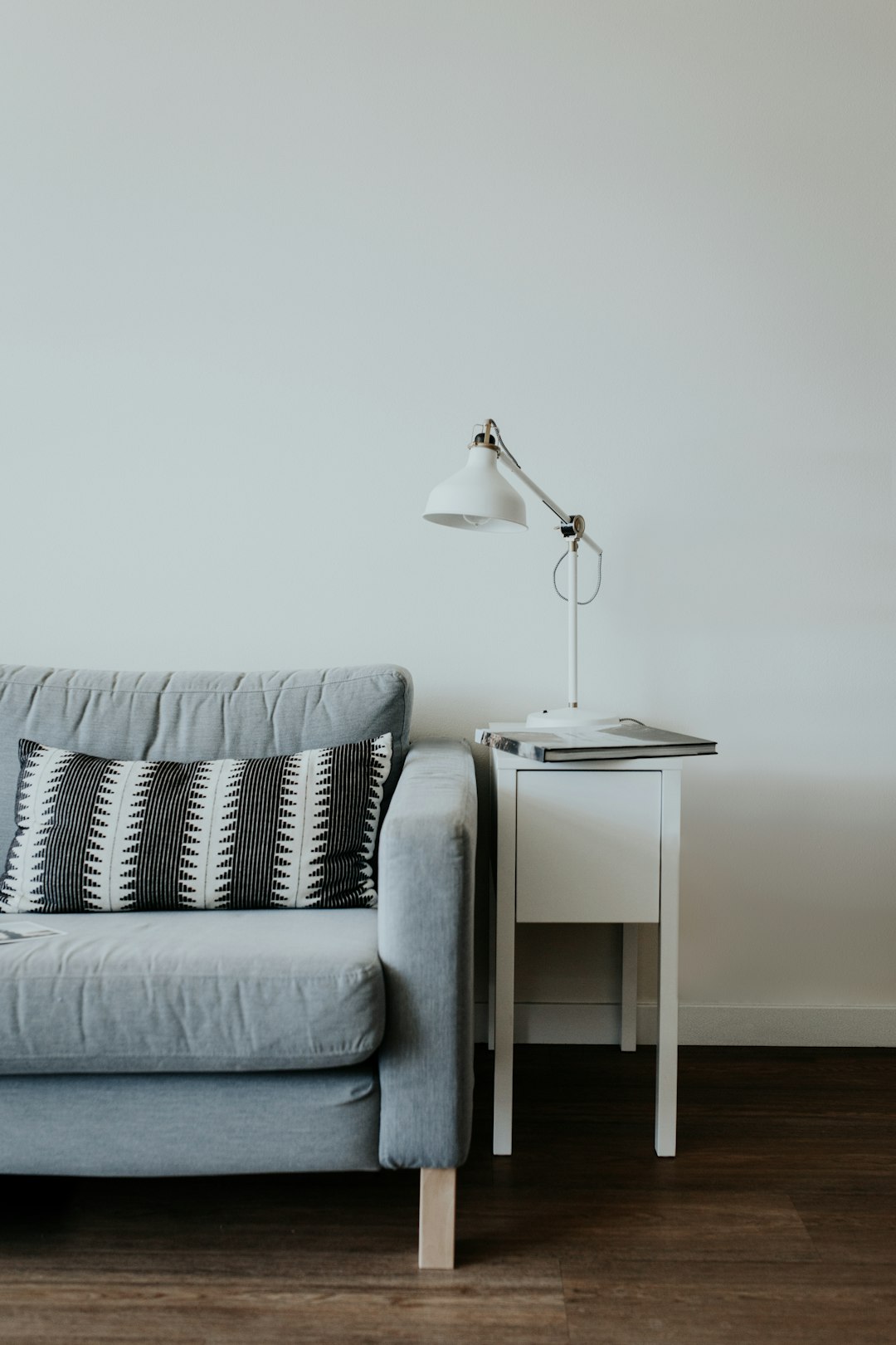 Warm Taupe and Soft Peach: Cozy and Comforting (image credits: unsplash)