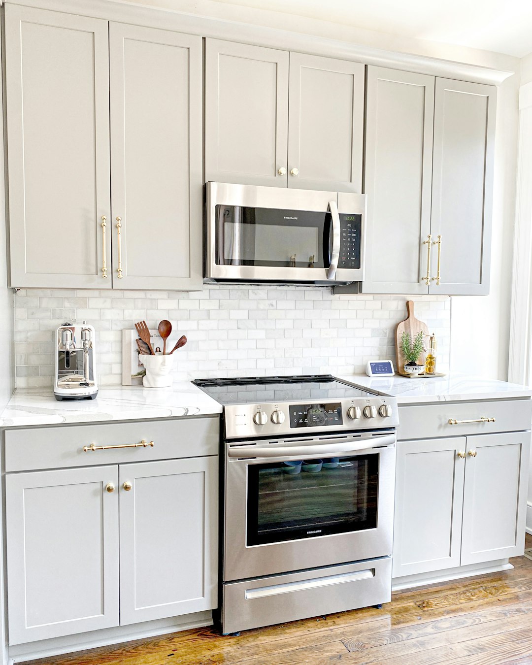 High-Gloss Cabinets (image credits: unsplash)