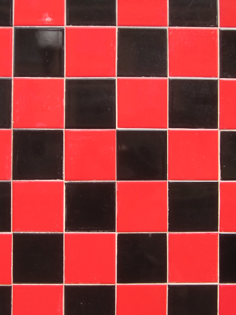 Bold Geometric Patterns (image credits: flickr)