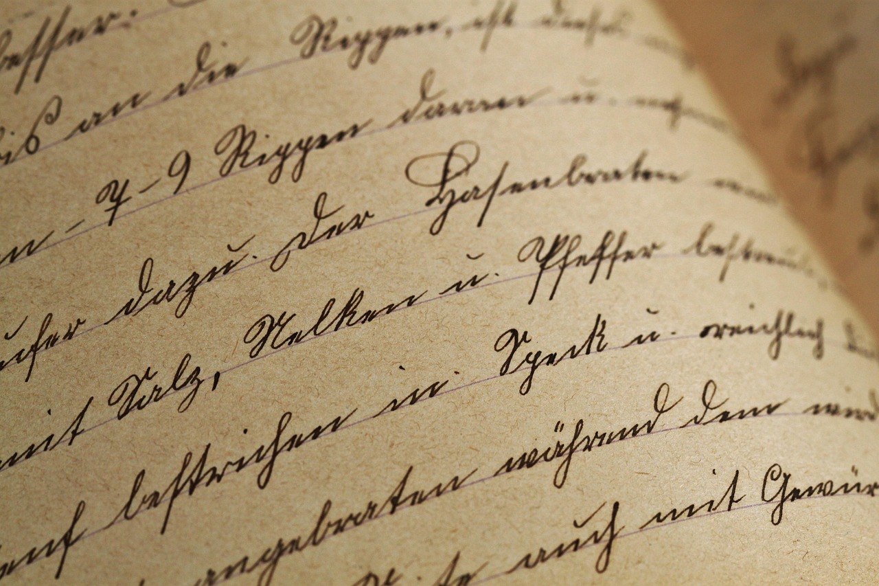 Historical Documents and Autographs (image credits: pixabay)
