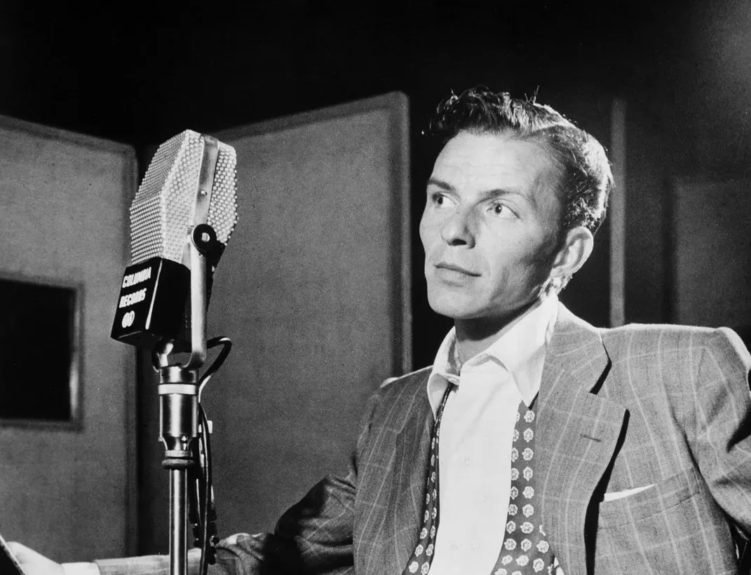 6. My Way by Frank Sinatra (Image Credits: Pixabay)