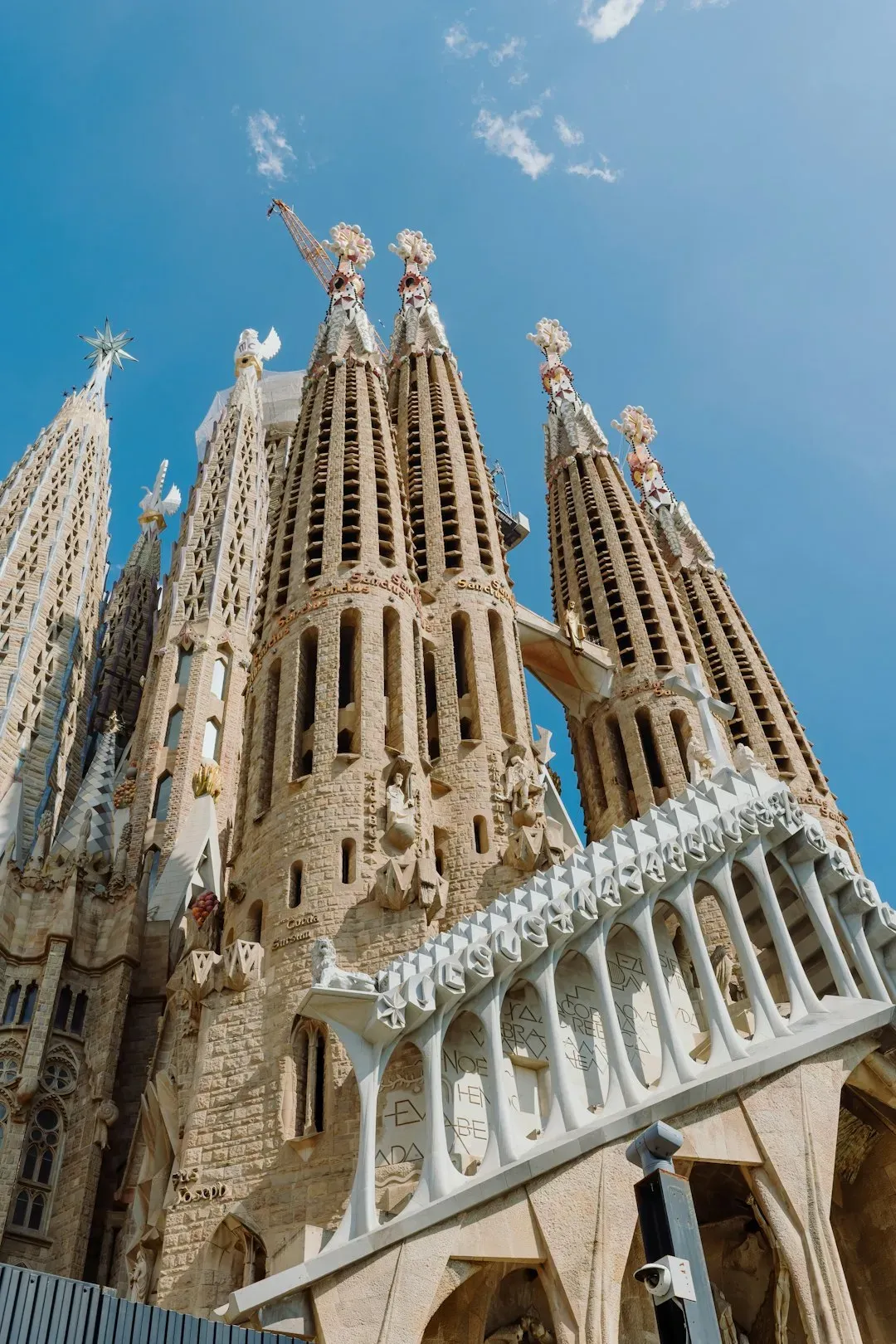 4. The Sagrada Família, Barcelona: A Cathedral Still Being Built After 140 Years (Image Credits: Unsplash)