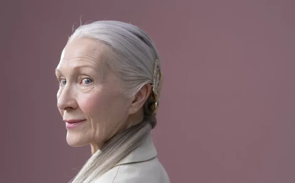 3. Complaints About Ageism That Sound Like Resignation (Image Credits: Pexels)
