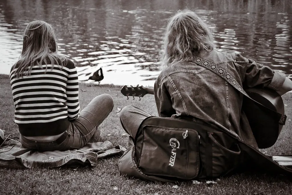 Singles (1992) (Image Credits: Flickr)