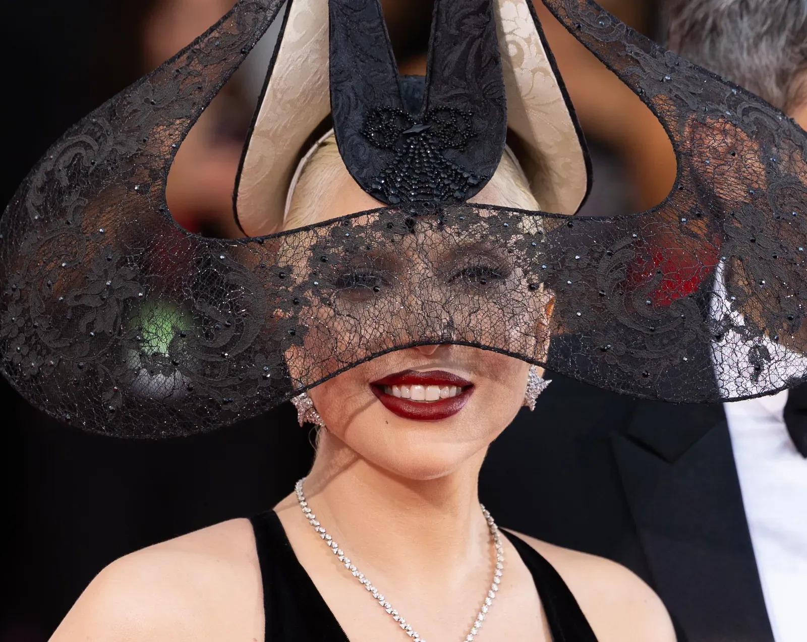 Lady Gaga, "Bloody Mary" (2011) (Image Credits: Wikimedia)