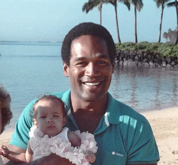 1. The O.J. Simpson Trial (1995): The Trial That Changed Television Forever (Image Credits: Flickr)