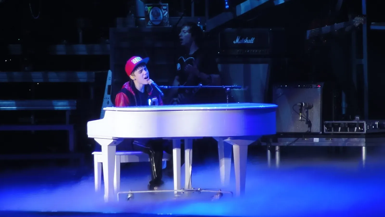 Justin Bieber: Fading Presence and Growing Concern (Marten Kloetstra, CC0)