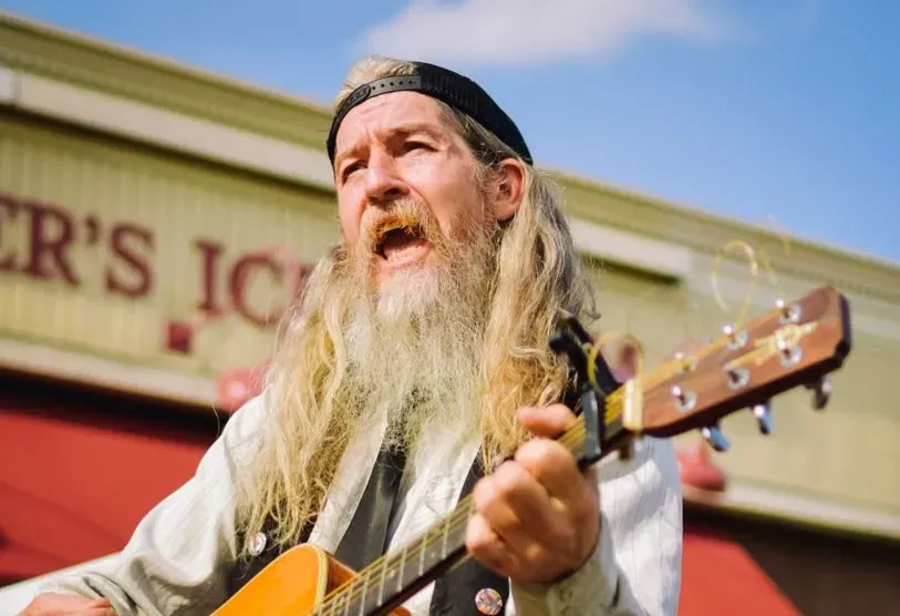 6. Willie Nelson - Estimated Net Worth: ~$20 Million (Image Credits: Pexels)
