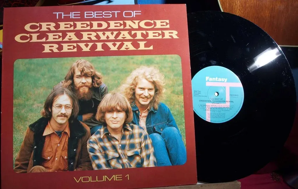 5. Creedence Clearwater Revival – "Bad Moon Rising": "There's a Bathroom on the Right" (Image Credits: Flickr)