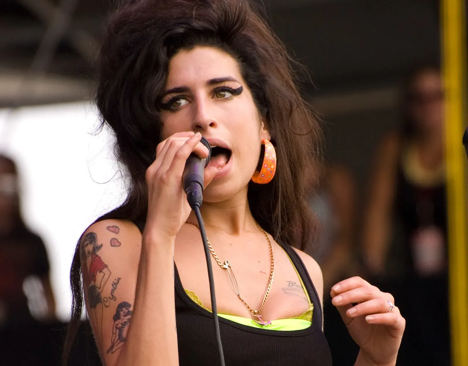 5. Amy Winehouse – Back to Black (2006) (Image Credits: Wikimedia)