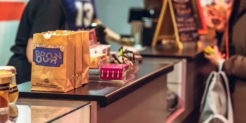The snack counter detour that made the trip feel like an event (Image Credits: Pixabay)
