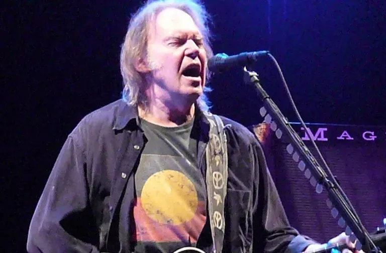 Homegrown by Neil Young: Too Personal to Share (Image Credits: Wikimedia)
