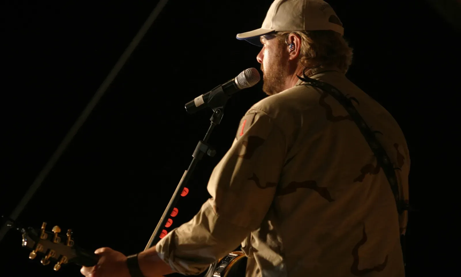 7. Toby Keith, "How Do You Like Me Now?!" (Image Credits: Wikimedia)