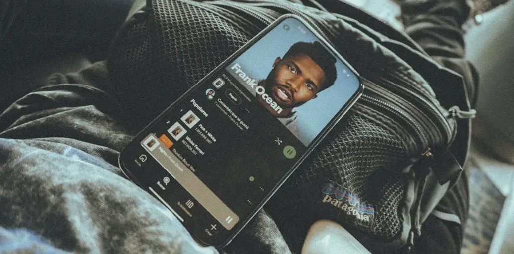 Frank Ocean Kept Fans Waiting Through Endless False Starts (Image Credits: Unsplash)