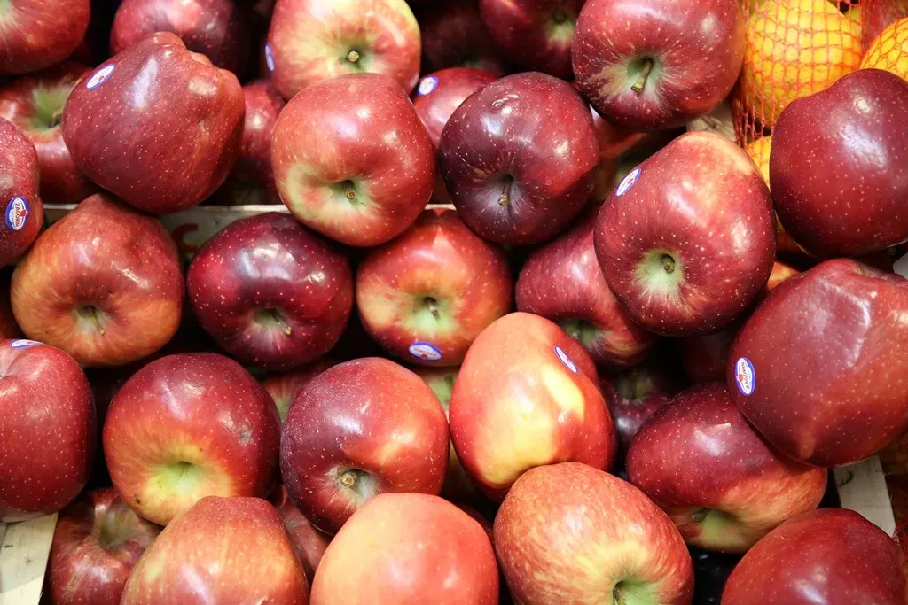 5. Raw Fruit Was Dangerous and Could Make You Fatally Ill (AndreyFilippov.com, Flickr, CC BY 2.0)